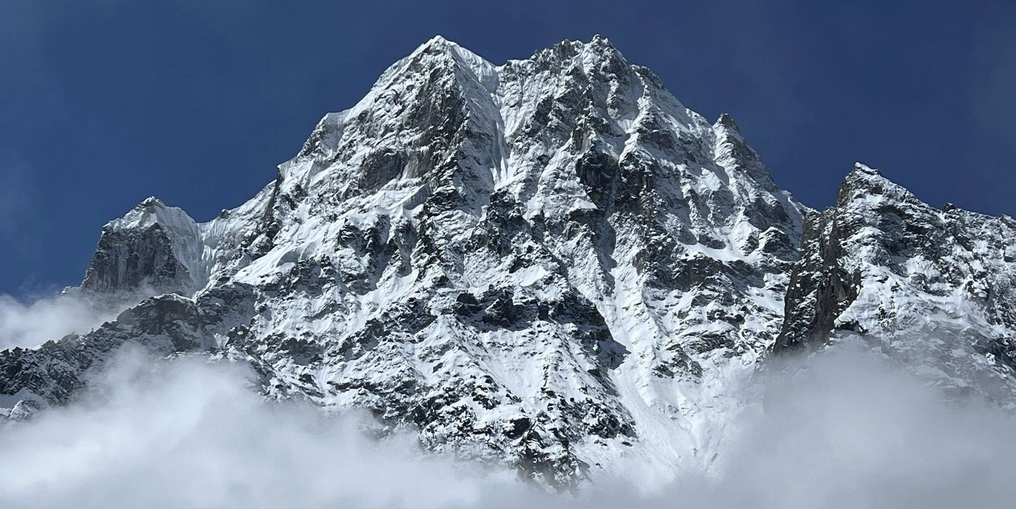Khabur above the Ghunsa Khola Valley