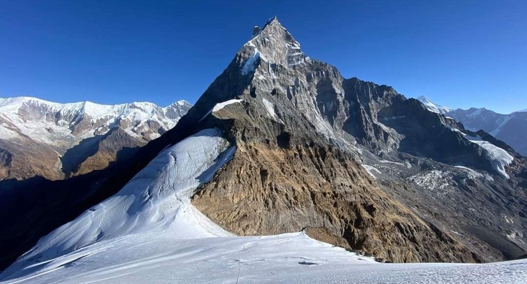 Macchapucchre ( Fishtail Mountain ) from Mardi Himal