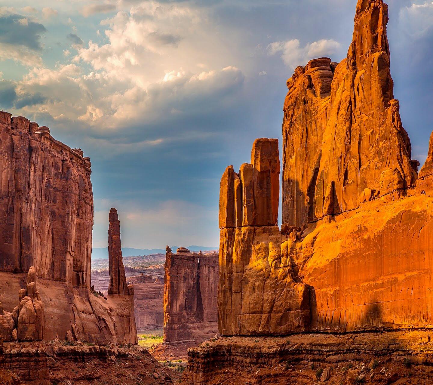 Park Avenue in Courthouse Towers area of Arches National Park