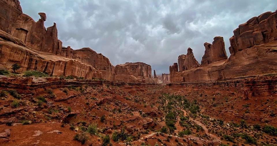 Park Avenue in Courthouse Towers area of Arches National Park