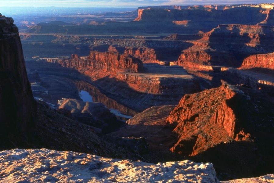 Horseshoe Bend in Colorado River from Dead Horse Point