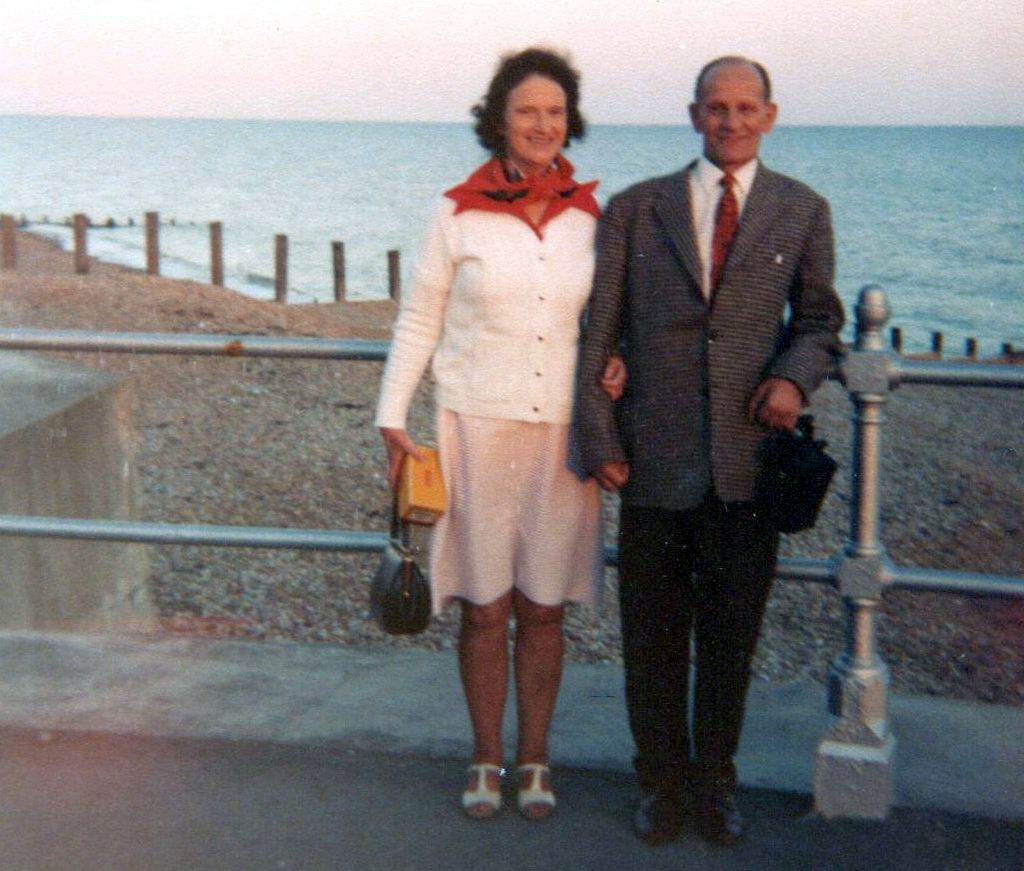 Jean Ingram and husband Bob ( Robert ) Millar and