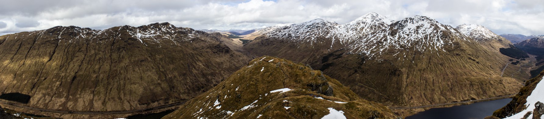 Binnein an Fhidhleir, Beinn Chorranach, Beinn Ime and Beinn Luibhean from Beinn an Lochain