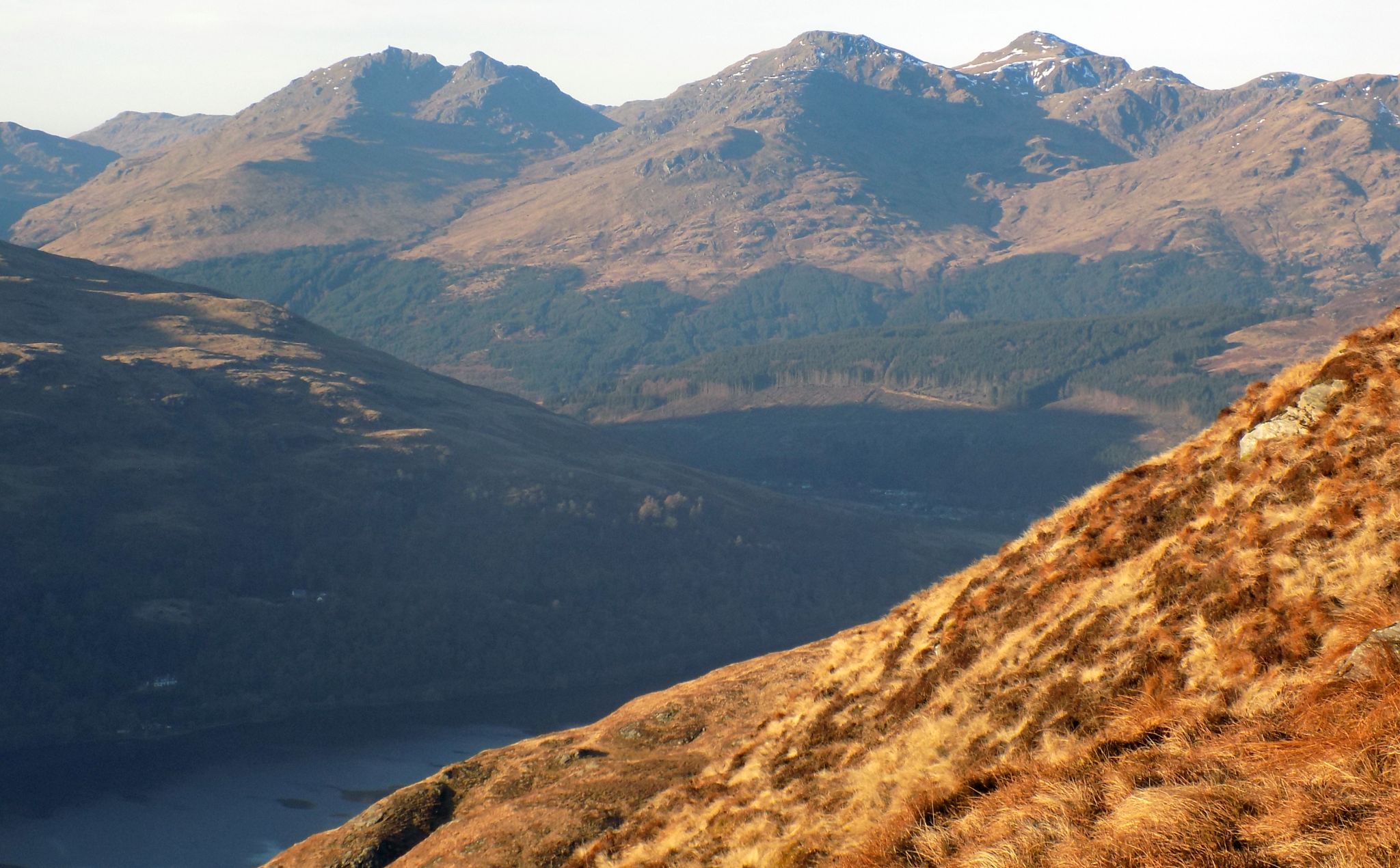 Ben Arthur ( The Cobbler ), Beinn Narnain and Beinn Ime on descent from Ben Lomond