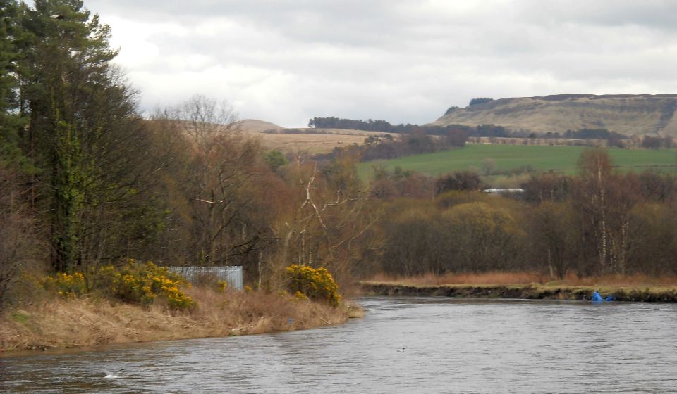 Lang Craigs from River Leven at Renton