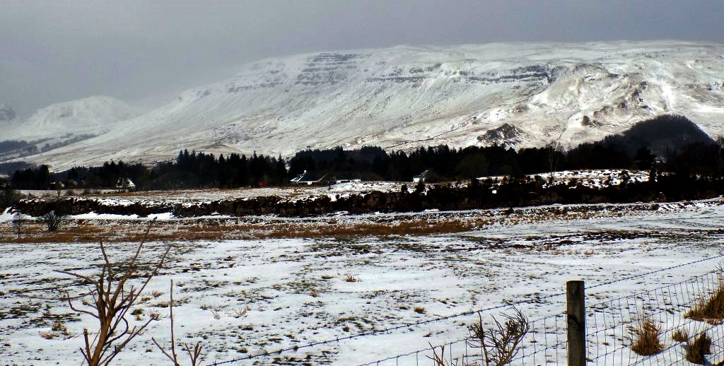 Campsie Fells above Deil's Craig Dam