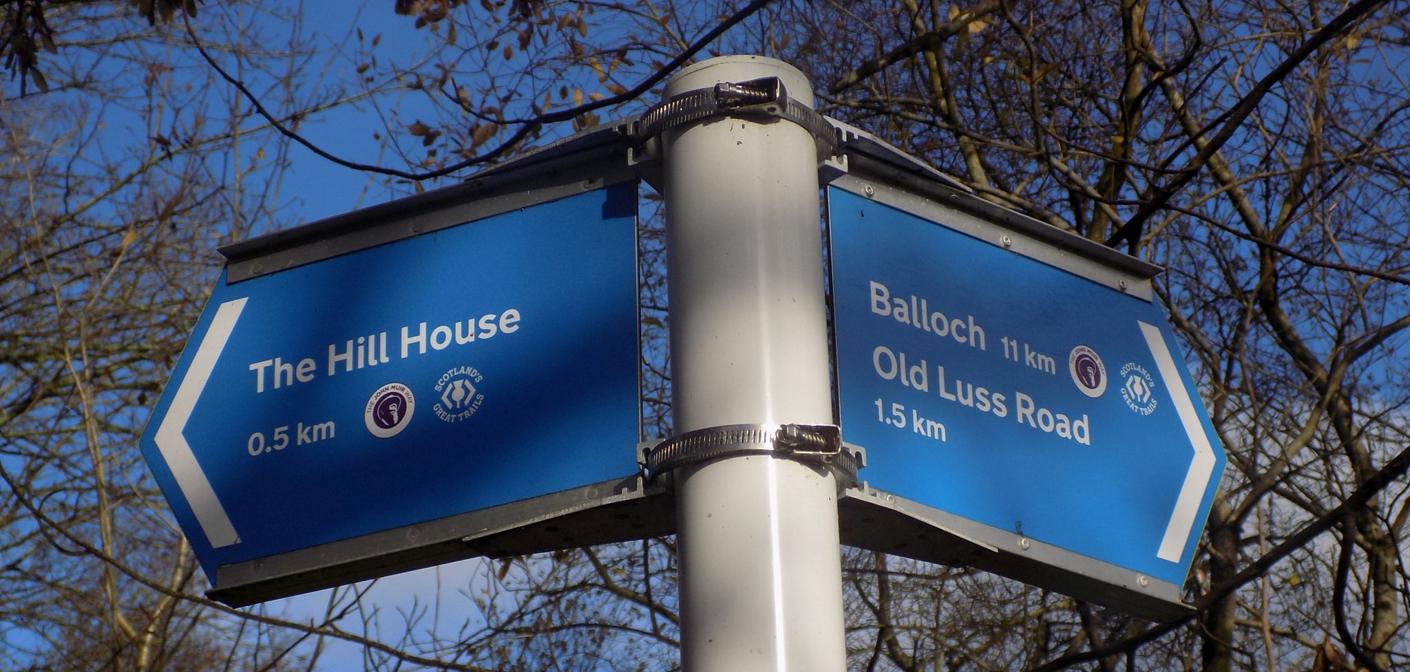 Hill House signpost in Helensburgh