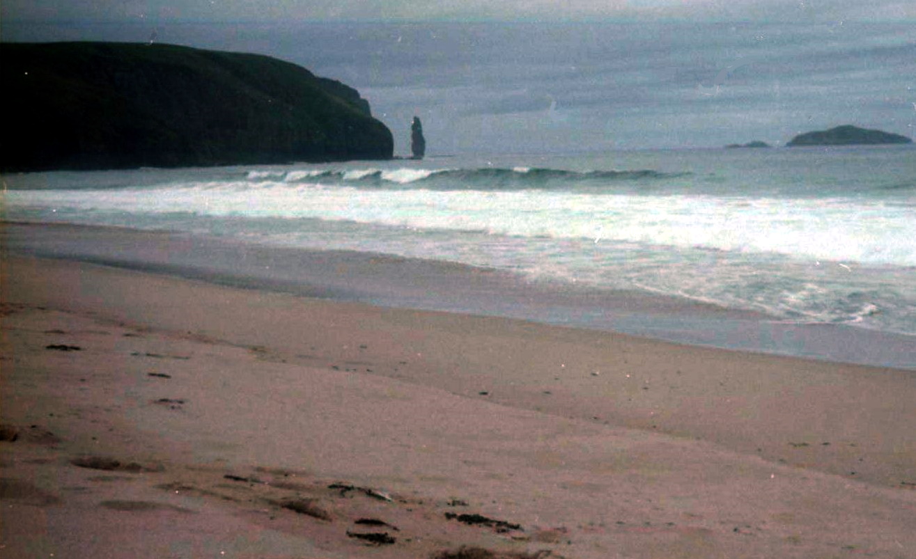 The beach at Sandwood Bay in Sutherland on the North West coast of Scotland