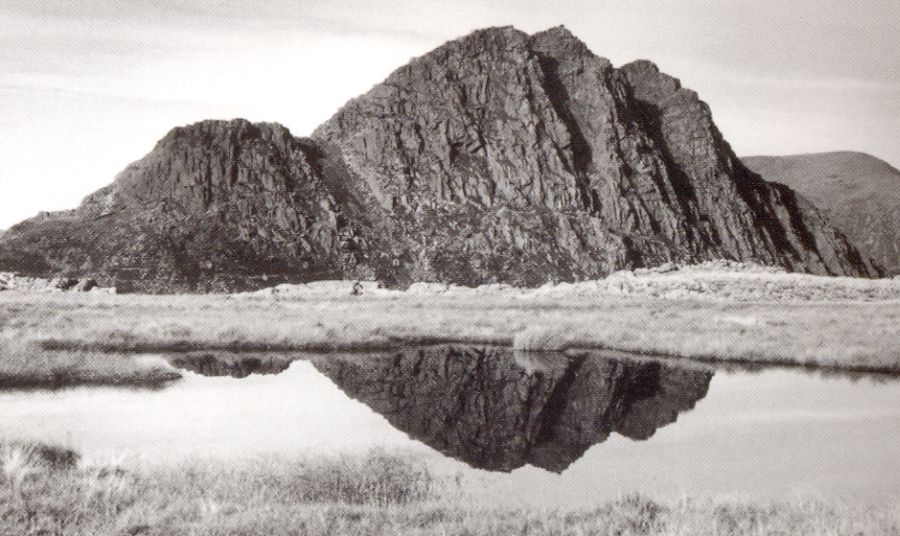 Tryfan from Caseg-fraith