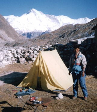 Cho Oyu from Gokyo Village